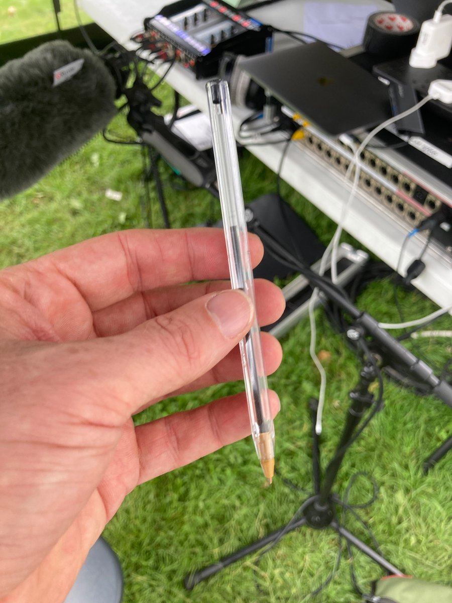 PaulEnglishhack's tweet photo. @Nicola_Meighan @woothenoo @BBCRadioScot @TRNSMTfest #cleanlivin #biro https://t.co/qLHpXxVaL8