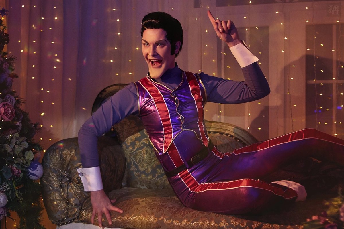 Святослав Нежи Лец tweet media