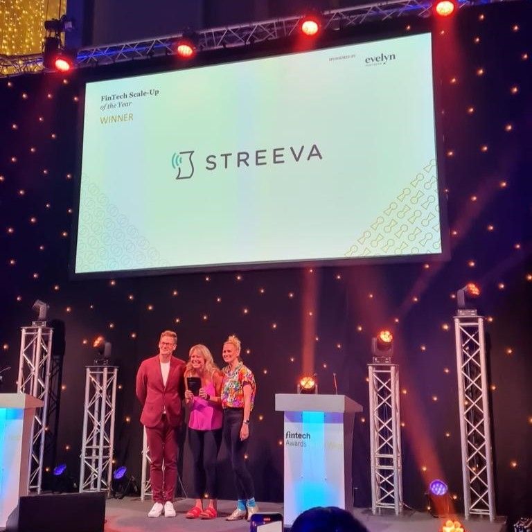 evelynpartners's tweet photo. We sponsored the 'Fintech Scale-up of the Year' category at last night's 2023 @FinAwardsSWest. These awards celebrated the talented professionals and companies making a difference in the South West.

Congratulations to winner @StreevaCo!

📷 Beth Michael, Helen Bassett https://t.co/kzqqRPBkVp