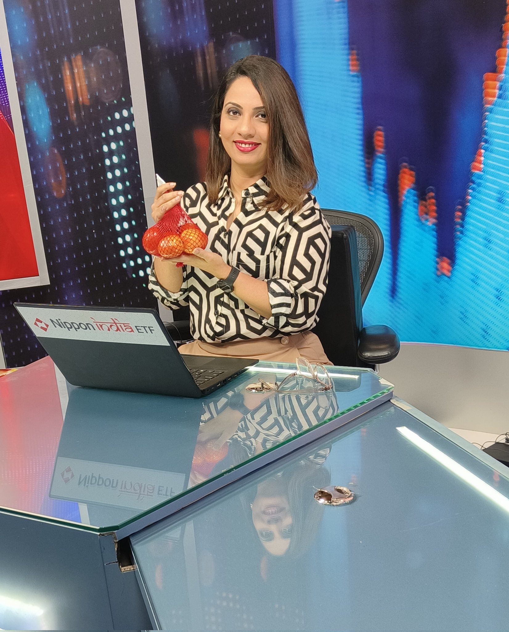 tamanna-inamdar-on-twitter-a-very-special-guest-made-it-to-the