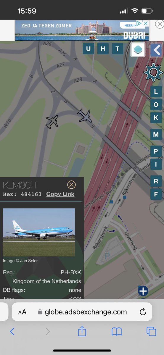 dewereldsltdr's tweet photo. Het geluid van het Tour de France commentaar levert een match op met een taxiรซnd vliegtuig 10km verderop โฆ hoe vind je zelf dat het gaat @SchipholWatch ?? #explane #klm #schiphol #nepwatch #zedoenmaarwat https://t.co/v1AwUBTWz6