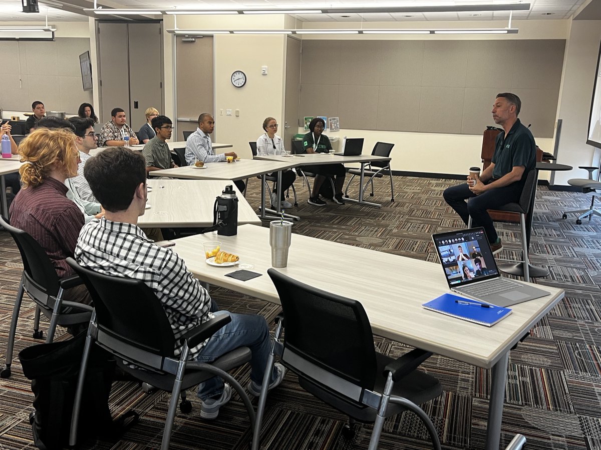 Recently, <a href="/EStarkloff/">Eric Starkloff</a>, our CEO, spent time with interns from NI Austin and around the world to discuss personal development, explore learning opportunities, and more. Get inspired with the 📸 and become a part of NI's early talent development program at: bit.ly/3NOHlW2