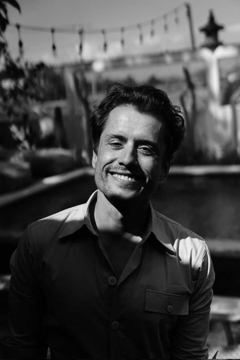 fifi_schaefer's tweet photo. #model #actor #aktor #aktorindonesia #schauspieler #schauspielerleben #film #movie #tvshow #showreel #headshots #actorshots #portfolio #berlin #porto #bali https://t.co/QVUIOxSyfz