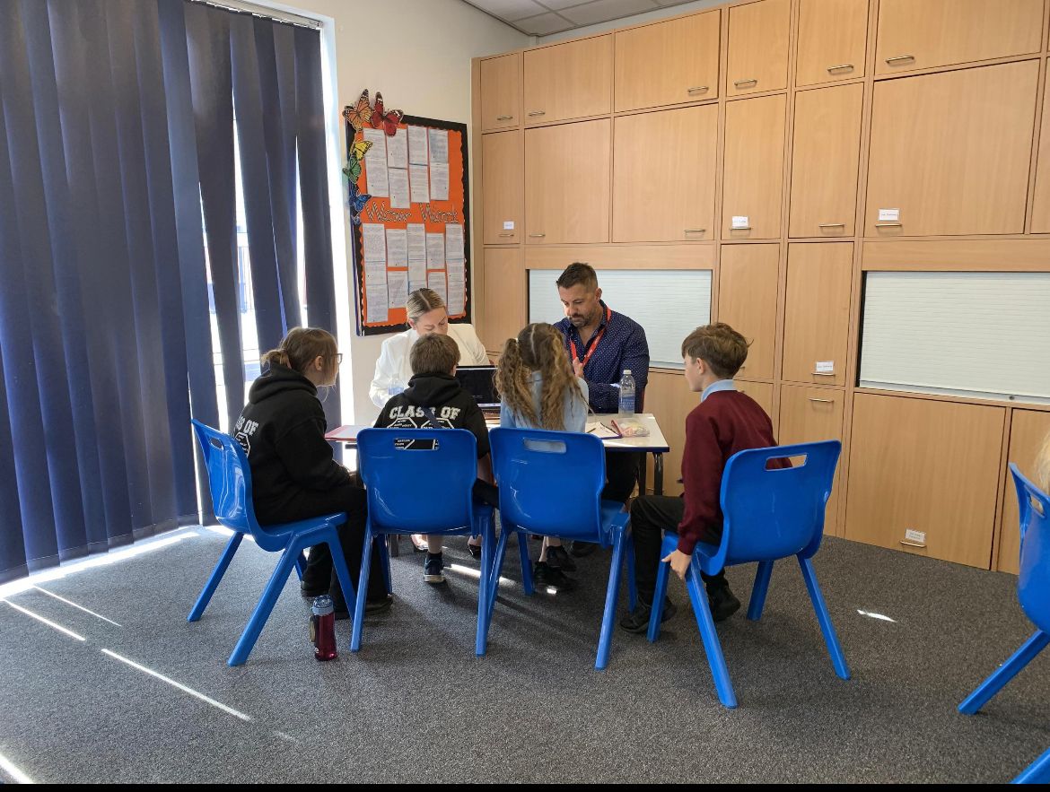 We spent our morning at @HindleyJunior talking to pupils about the different jobs and skilled tradespeople involved in the design and build process. We showed them CGIs of our work and the end results.

#careers #education #inspiringyoungpeople