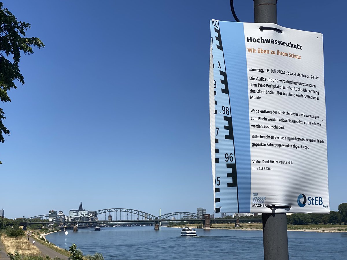 #servicetweet Sperrungen am Rheinuferradweg wegen Hochwasserschutzübung am 16.7.