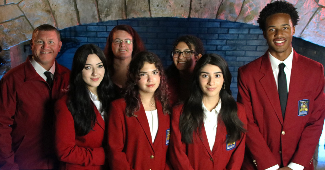 SkillsUSATX's tweet photo. Introducing your District 8 Officer Team! President: Asma'A Mostafa, Vice President: Alexi Urbina, Secretary: Emilia Sosa, Reporter: Nicole Tarragona https://t.co/fuqs39gsek