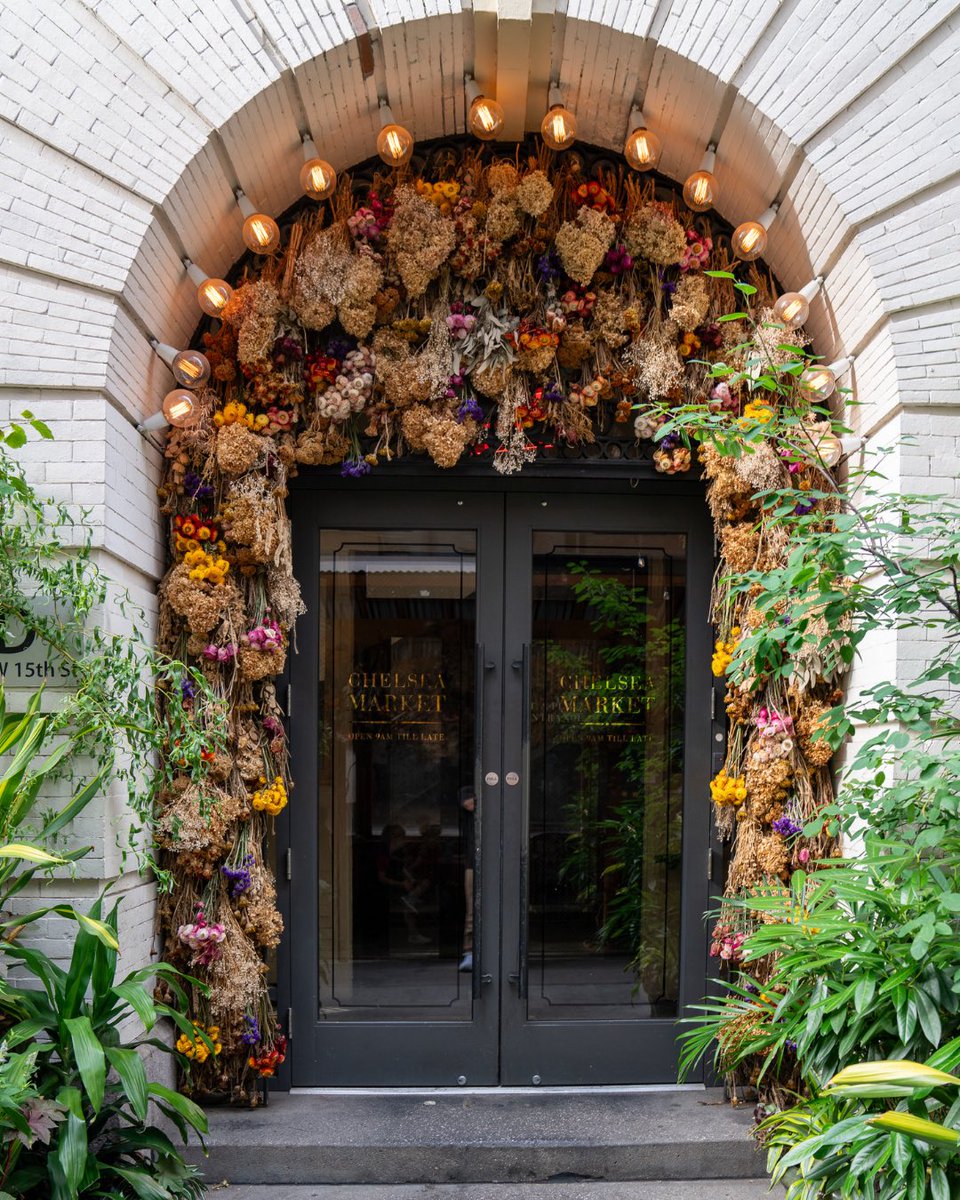 Chelsea Market tweet media