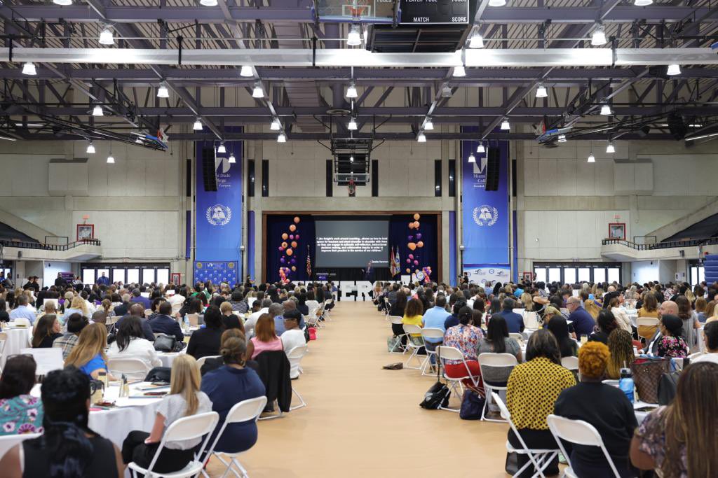 SuptDotres's tweet photo. At today’s Instructional Coaching Conference, we embark on a path to develop a district-wide vision for instructional coaching, where educators take ownership of their professional growth. This collaboration will build teacher leadership, job satisfaction, &amp; benefit our students. https://t.co/Fuas8ElU1y