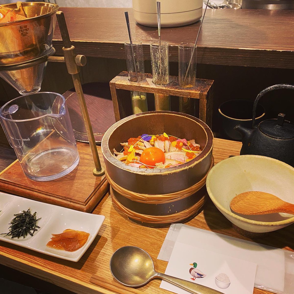 Qu_ma_'s tweet photo. 上半期食べたおそとめしたち🍚🍴
①🦆🍚(京都)
②雲ノ茶(京都)
③smørrøbrød kitchen 中之島(大阪)
④サーモンバル PARTIA(大阪) https://t.co/nuBcW7cBON