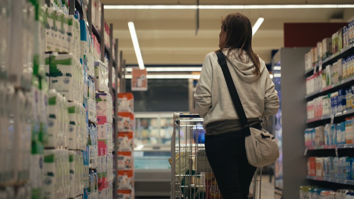 30minuts's tweet photo. 🗨️"No pot ser que els petits productors no podrem competir mai amb volum i hem d'intentar competir amb qualitat, deixant a un bon marge de la població sense poder accedir als nostres productes" #PreuLletTV3

🔗https://t.co/EehJEEtusf https://t.co/QK2QD0ughB