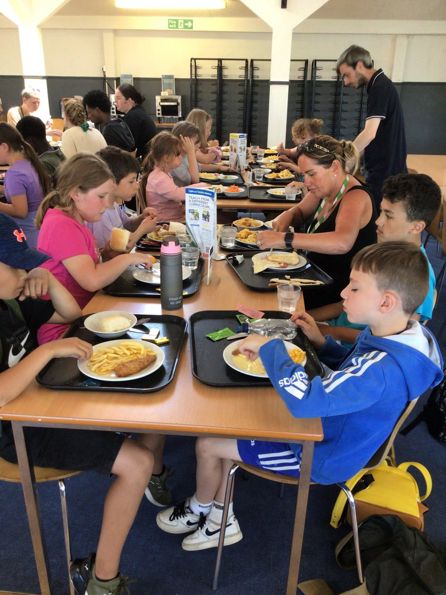 Emerald_EPS's tweet photo. Lunch today was fish or jumbo sausage with chips and sweetcorn. As well as access to the salad bar and fruit #lastmealatPGL @PrimaryElaine @IPAT_Edu https://t.co/Pkp0Siw5x2