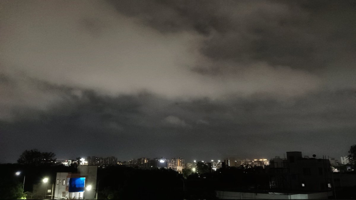 NIGHT VIEW 🌃

#PuneCamera #500px #natgeoyourshot #SPiCollective #1x #FeelAlive #Travelxp #EarthCapture #KnowFurther #Natgeofineart #insidenatgeo #YourShotPhotographer #BBCTravel #LoveTheWorld #wonderful_places #EarthinFocus #NGTIndia #CaptureTomorrow #StayInAndExplore #instagram