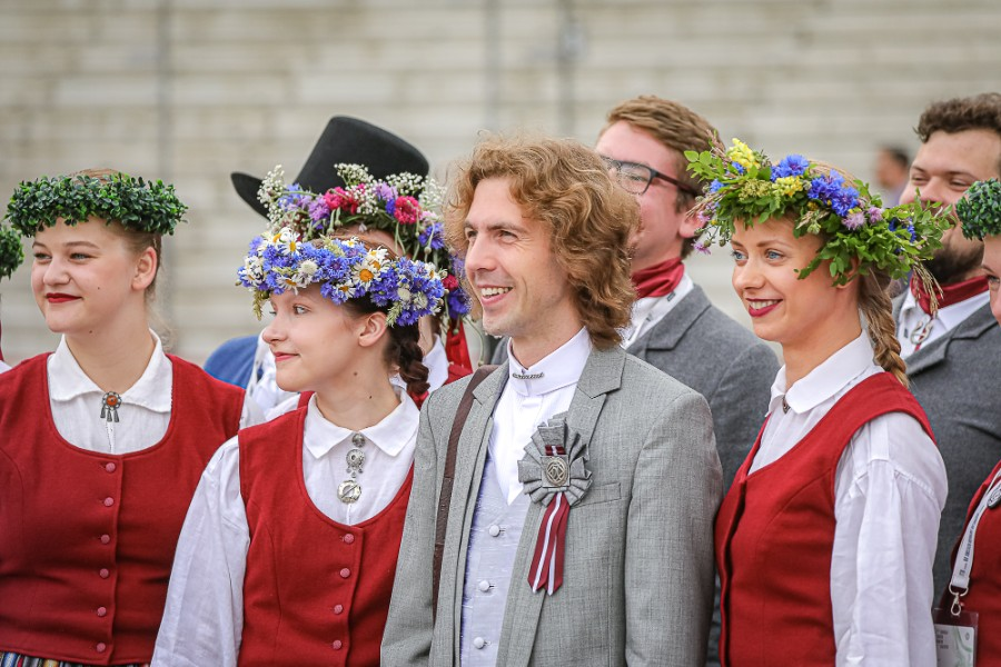 Forest_motherr's tweet photo. Full of songs and positive emotions from a Choir concert in Mežaparks, Latvia “Tīrums. Dziesmas ceļš”. https://t.co/5f3eiFE4dN