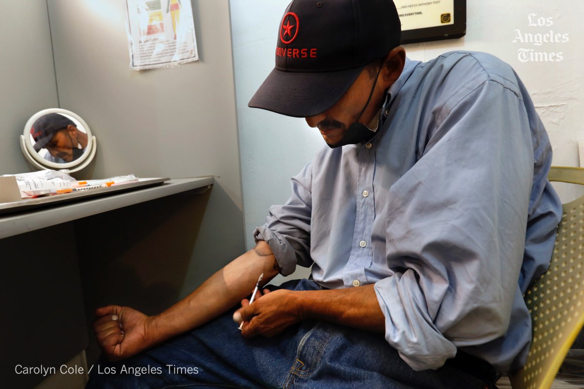 Carolyn_Cole's tweet photo. Mexico says it doesn't have a #fentanyl problem. New data reveal a hidden epidemic @latimes @latimesphotos  https://t.co/zdVat9cAtN https://t.co/9KBTym6AO5