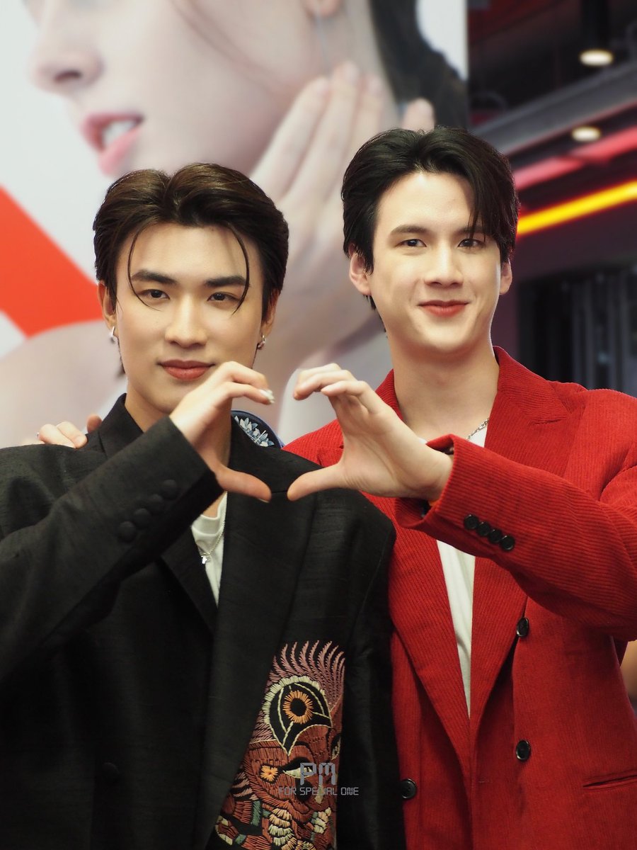 PMforspecialone's tweet photo. สูทไหนจะหล่อเท่าสูทที่รักคะ 🥹🫶🏻
@PPeerawich_ @Titletnt
#ppeerawich #TitleTNT
#KieslectXPeeTitle
#KIESLECT #Selectyourstyle https://t.co/lPZthsH26W
