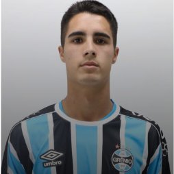 eoimortal's tweet photo. Por último quem mais me impressionou.

Cheron (2004) - Meia/volante ⭐️

Muita técnica, se apresenta a todo momento, ótima condução de bola, visão de jogo com passes verticais para os atacantes e muita qualidade nos chutes longos, que o qualifica como bom batedor de faltas. https://t.co/8iISSzLd8h