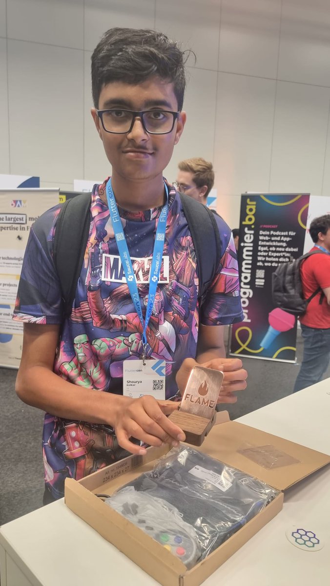 funwaycoding's tweet image. I am the luckiest one to be receiving the first flame care package.🥳🥳🥳