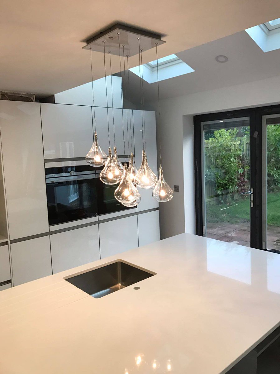 WesslinkElec's tweet photo. We love keeping our clients happy🥳Just pulled this one off💪In addition to the electrical work, we subcontracted the suspended ceiling, carpets, and window installation to local contractors.
#electriciangauteng #ledlighting #ceilinglights #downlights #Wesslinkelectrical https://t.co/MYbFHyputs