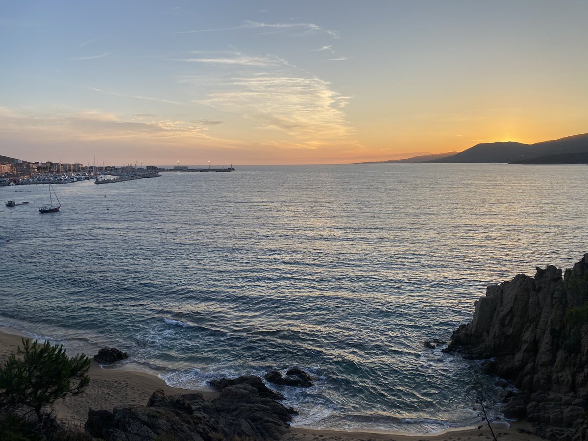 Splott_Art's tweet photo. @jasontrinder @Mamboibiza @UpVcMcDermott That looks great Jason, here’s a couple of ours taken in Corsica yesterday. Stay lucky and enjoy. ☀️ https://t.co/fUd9RVZhHS