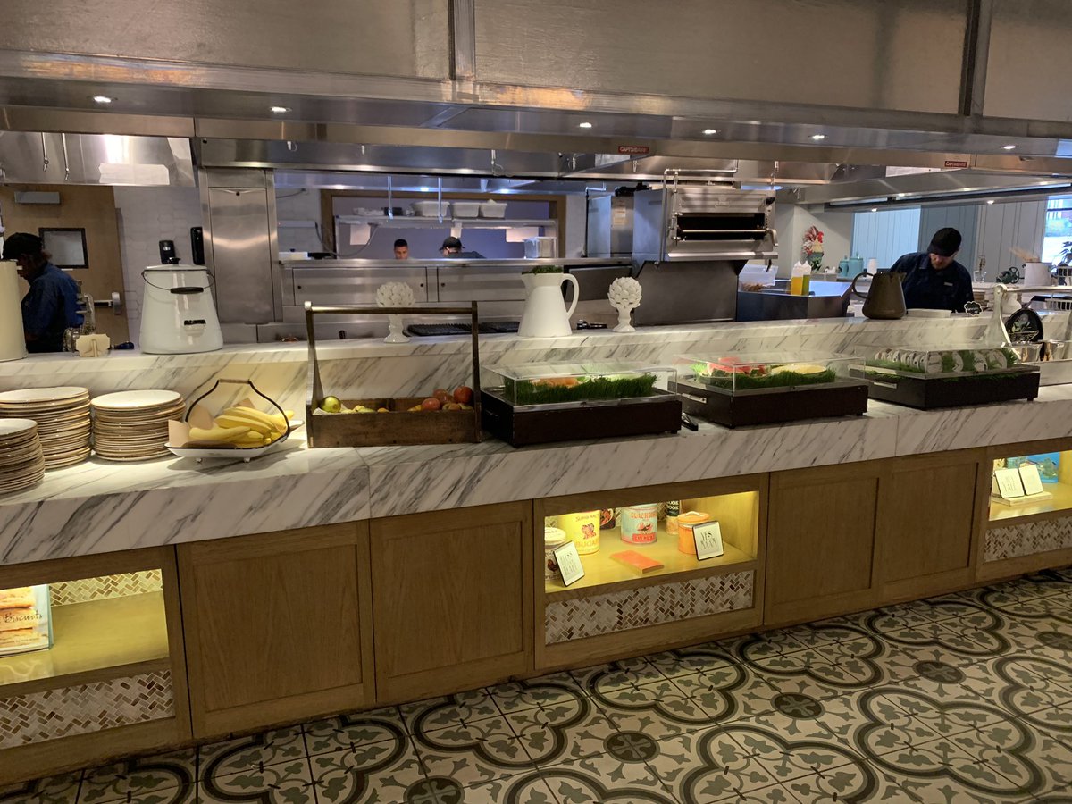 NashSportsRadio's tweet photo. The Greg Pogue (@ThePoguester) & Jon Burton (@JonBurton3234) Show. Presented by @OmniNashville - Broadcasting inside #KitchenNotes https://t.co/MEthHqaOc0
