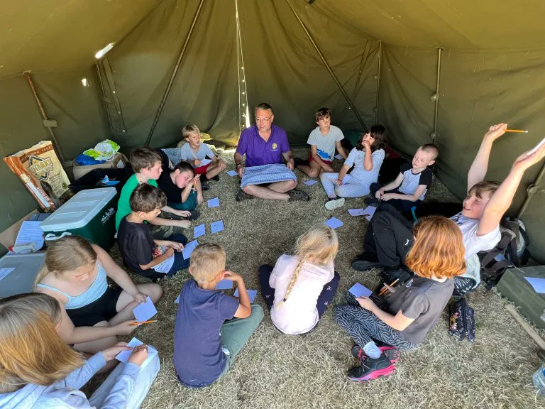 🎉 We have two fantastic free #HealthyHolidays Programmes coming up this summer!
Visit taleblazers.org.uk/blog/healthy-h… to find out more. #HAFProgramme #Torbay