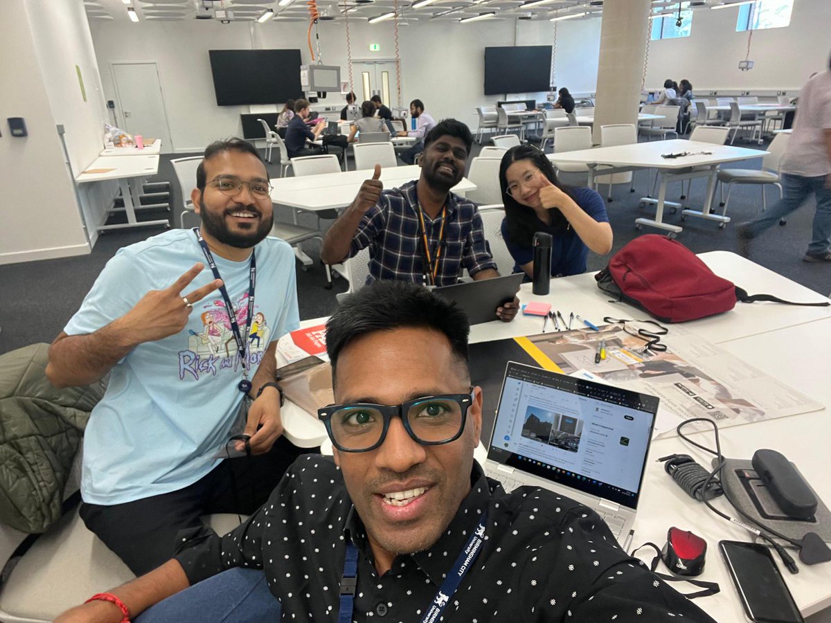 RJ_Rachit's tweet photo. Excited to thrive 💪💪 The Palette Pals 😊
 #Hackathon
@DMTLab_BCU @RantsOfAnIguana @PTangtanapeach @skumar_vel https://t.co/HA0IKBOBuM