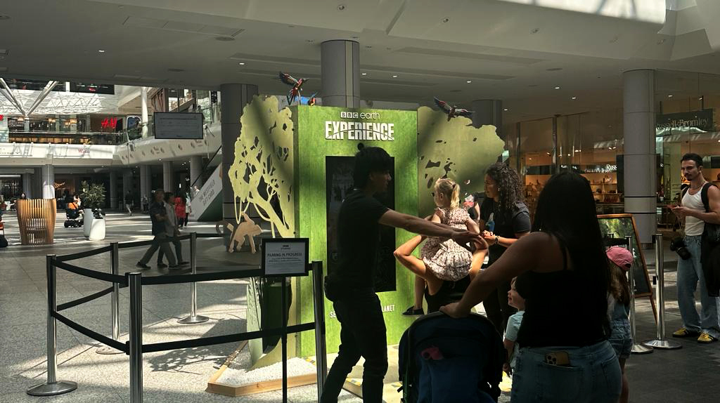 bbc_earth_exp's tweet photo. Today we’ve arrived at the first stop of our interactive photo booth tour at Westfield, Shepherd’s Bush! 📷 https://t.co/5I4wrx66om