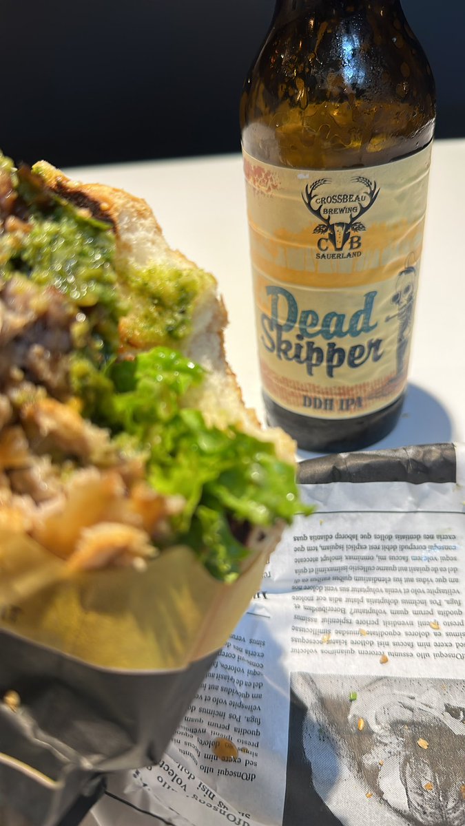 gummibierchen's tweet photo. #Altmärker-#Burger mit #DeadSkipperDDHipa von #crossbeaubrewing #Springe im #hotspotStendal 🍺 #burgerfriday #burgerbier #crossbeaubeer #germanbeer #germanbier #deutschesBier #craftbeerfriday #bierliebe #bierdestages #bierlaune #bierzeit #biertest #bierporn #bierlife #bierlust https://t.co/BGuRfn0eMT