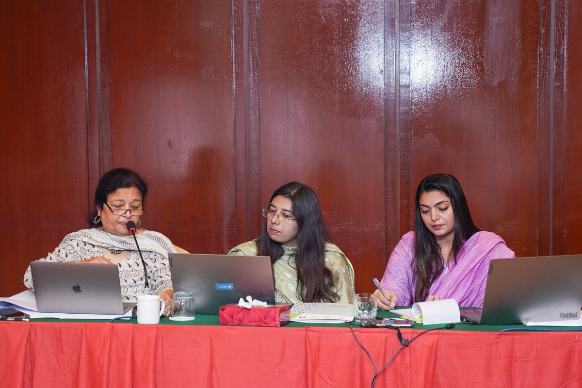SELD_Sindh's tweet photo. IRC (Indus Resource Center), Right-To-Play, RSU (Reform Support Unit), and other stakeholders were present. #CompactDevelopment, #Workshop, #Learning, #Sharing, and #Innovation https://t.co/GUVpf1AxHE