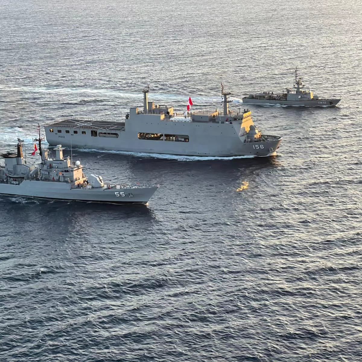 armada_ecuador's tweet photo. PASSEX ECUADOR 🇪🇨 PERU 🇵🇪

En las costas #ecuatorianas el BAE MANABI ejecutó ejercicio naval #PassingExercise con 02 buques de la @naval_peru, El BAP PISCO y BAP AGUIRRE, con quiénes se realizaron #ejercicios tácticos en inglés de acuerdo a la doctrina de la #OTAN.

#Unitas2023 https://t.co/vLtSIS6RFi