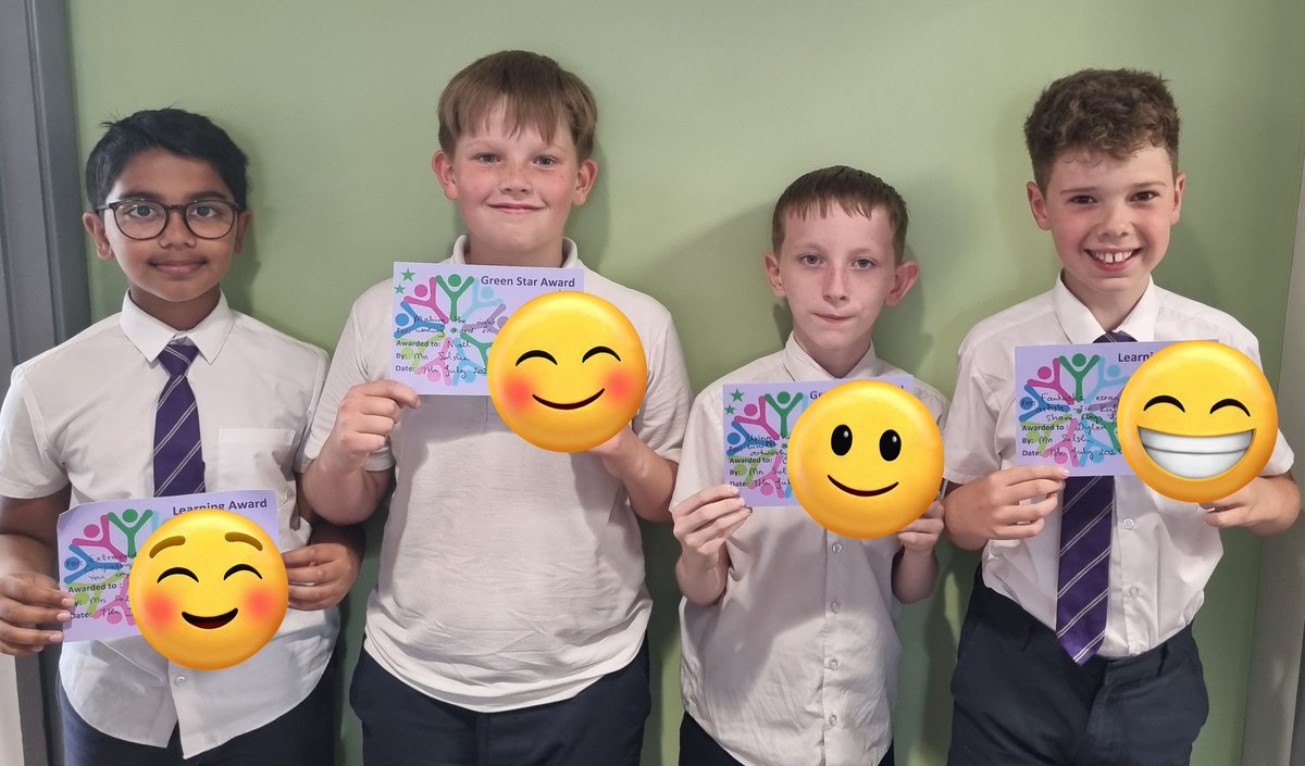 Da iawn my seren wythnos:artists, writers, one who persevere andone who work on himself! I am super proud of you all!🌟⭐🌟 @JubileeParkPS #JPPSthirve