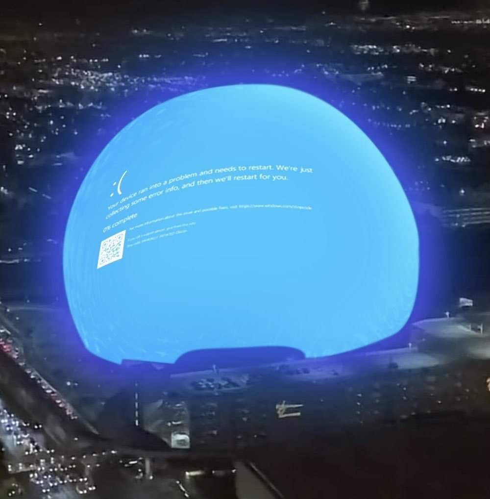 by0's tweet photo. Blue ball of death. #LasVegas #Sphere #windows https://t.co/9jC8GQeTbF