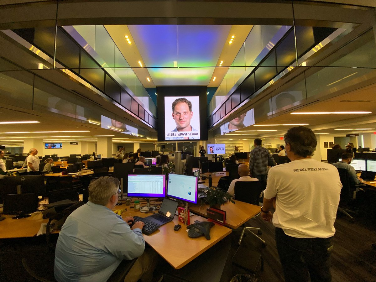 Melissa Korn tweet media