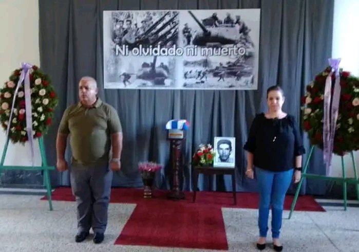 meneses_lionel's tweet photo. #Cuba #DPECienfuegos Cienfuegos rinde tributo a uno de sus hijos más queridos, Ramón Jaureguí Díaz, mártir de Girón, cuyos restos identificados recientemente son traídos a su tierra natal. @AcrcNacional @barreto_nt @FernandezMaryde @CoronaAlexandre https://t.co/BOED7OwjPX