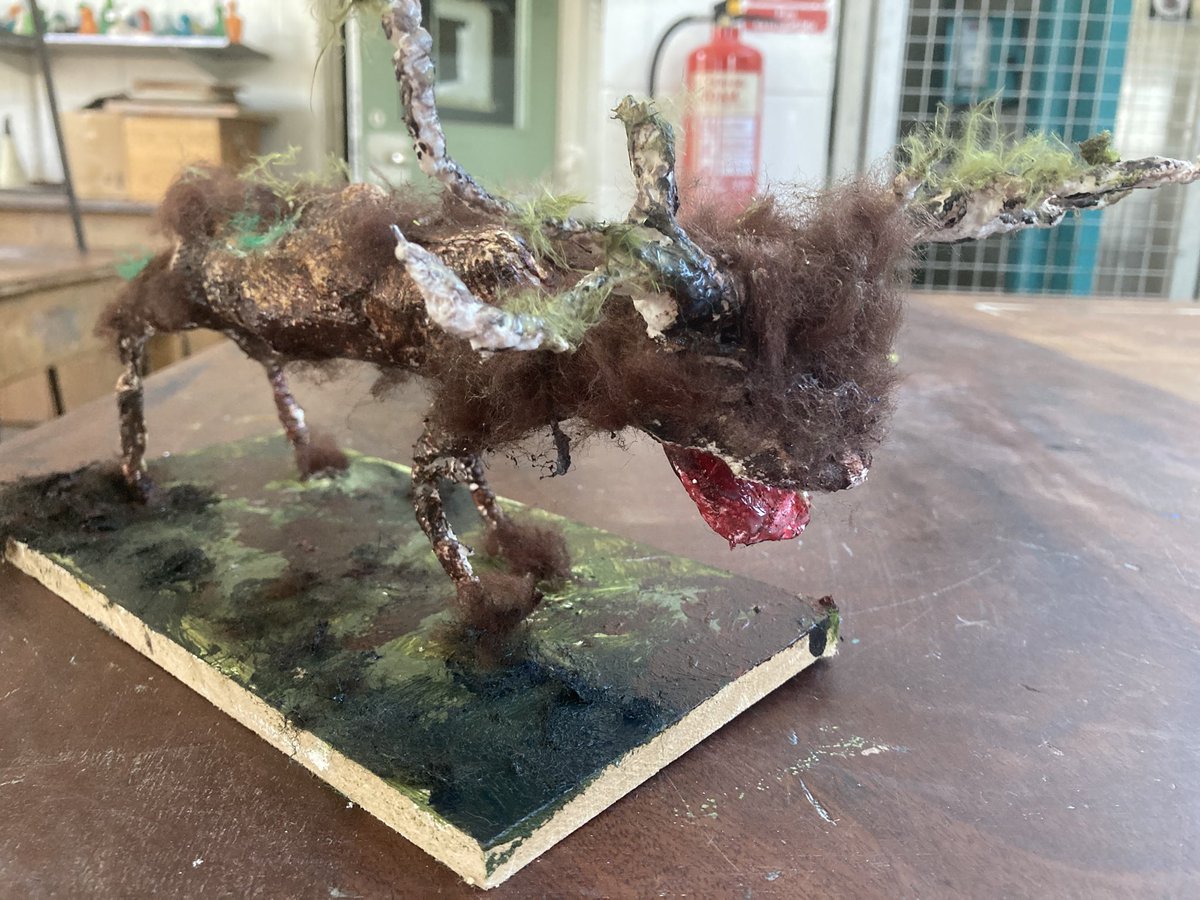 MrsArtJ's tweet photo. More imaginative wire and mod roc sculptures for year 8 enrichment https://t.co/7gJxRSPL1X
