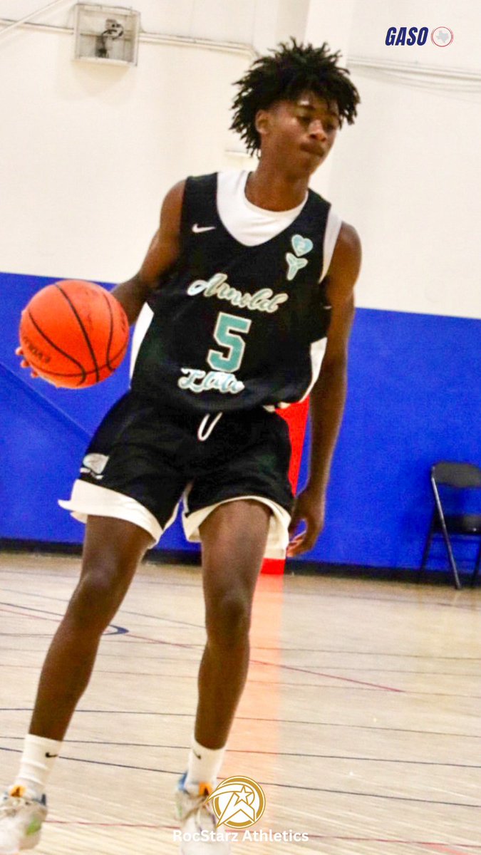 RStarzAthletics's tweet photo. 6'3 Guard @reiddaniel_ continues to Grow and Develop His Game. You will NOT outwork Him on the Floor - Defensive/Offensive Threat! #GASOChampions #GetAStop #Possessions #Defense #CheckMyStats @elkinshoops @DanielTWINZ @bigsloan32 @djones8301 @RcsSports @TheTB5Reports @TXHSBB https://t.co/bsH7v4Z26b