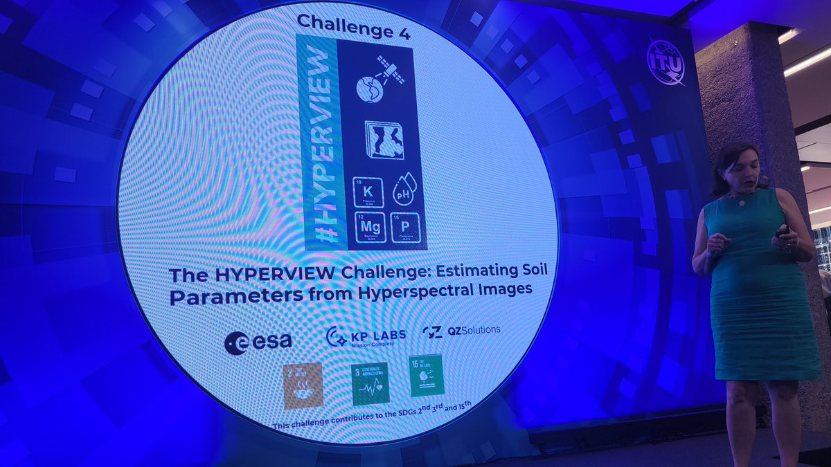 sabrinaricci12's tweet image. Proud to have been part of this incredible Summit @AIforGood to present @esa #AI4EO Challenge #Hyperview @ESA_EO @ITU in the #GeoAI Challenges