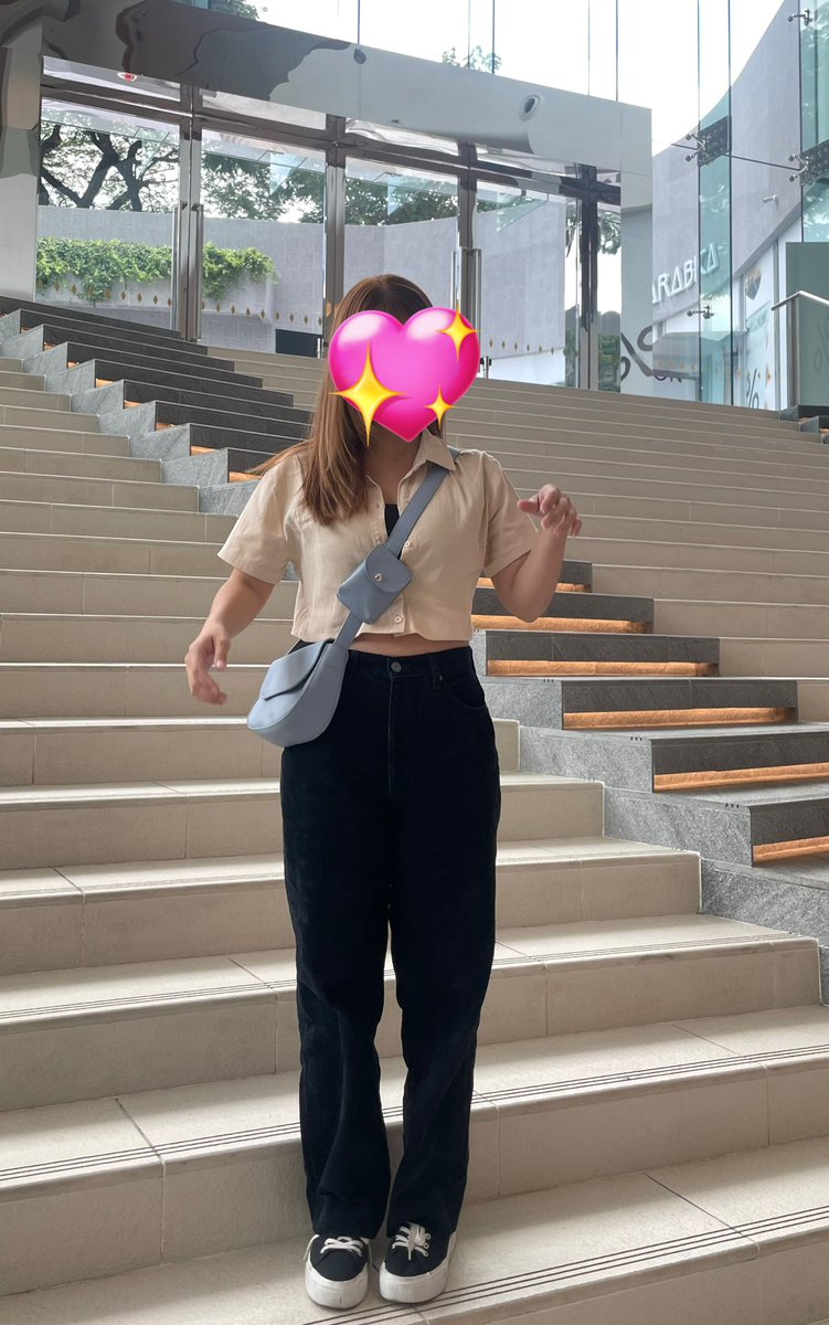 Fias92148959's tweet image. กางเกงผ้าลูกฟูกสีดำ ขากระบอกนะคะ เอวได้ 25-26 สะโพก 37 ยาว 38 ค่ะ ทรงสวยน้า เอสไป 75 บาทค่ะ 
#ส่งต่อ #เสื้อผ้ามือสอง #ส่งต่อเสื้อผ้า 
#เสื้อผ้ามือ2 #เสื้อผ้ามือสองสภาพดี #ส่งต่อเสื้อผ้ามือสอง #ส่งต่อเสื้อผ้ามือ2 #เสื้อผ้ามือสองสภาพนางฟ้า #โล๊ะตู้