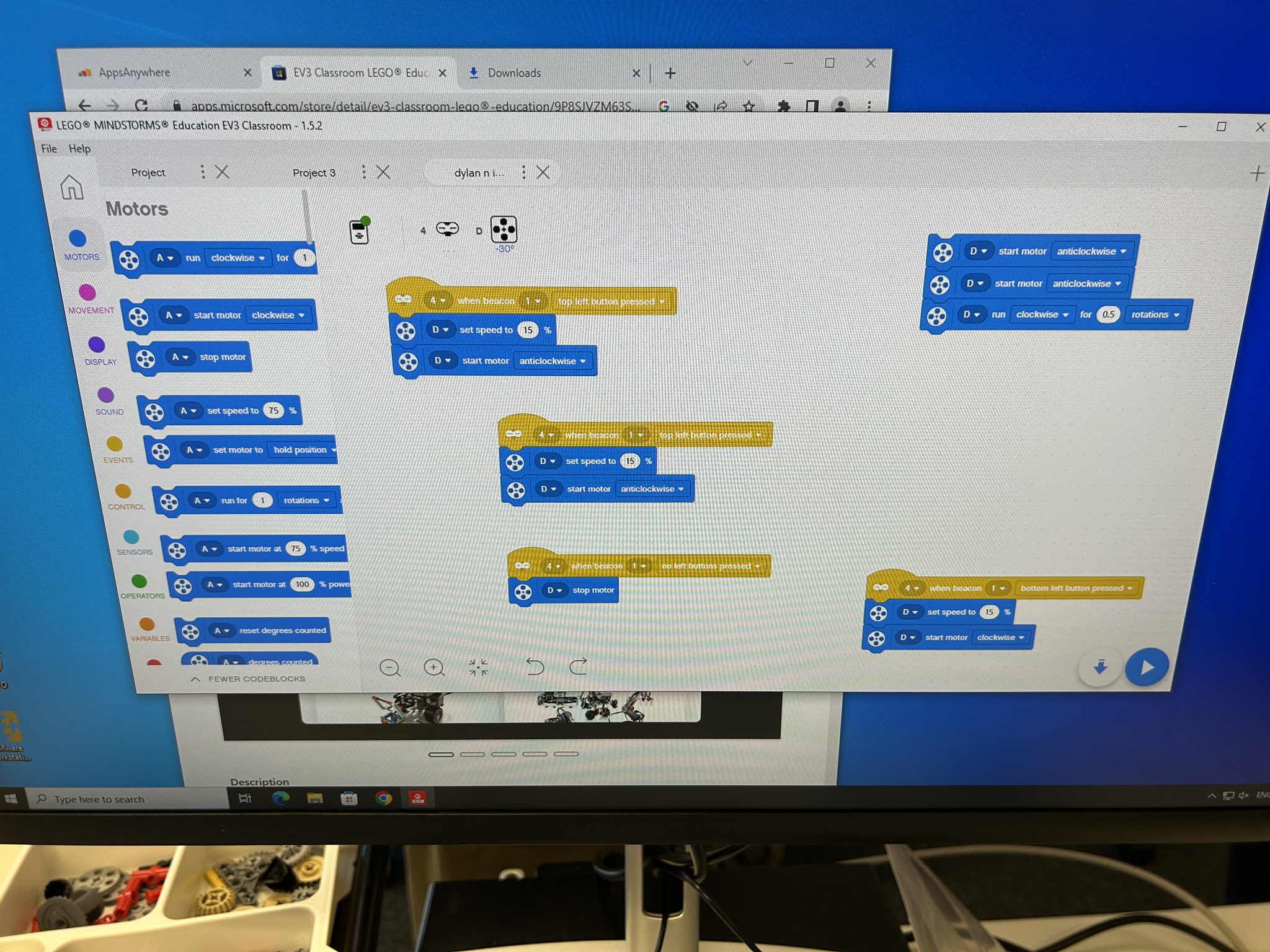 Tony Moss on Twitter "My kids had an amazing day building and coding a