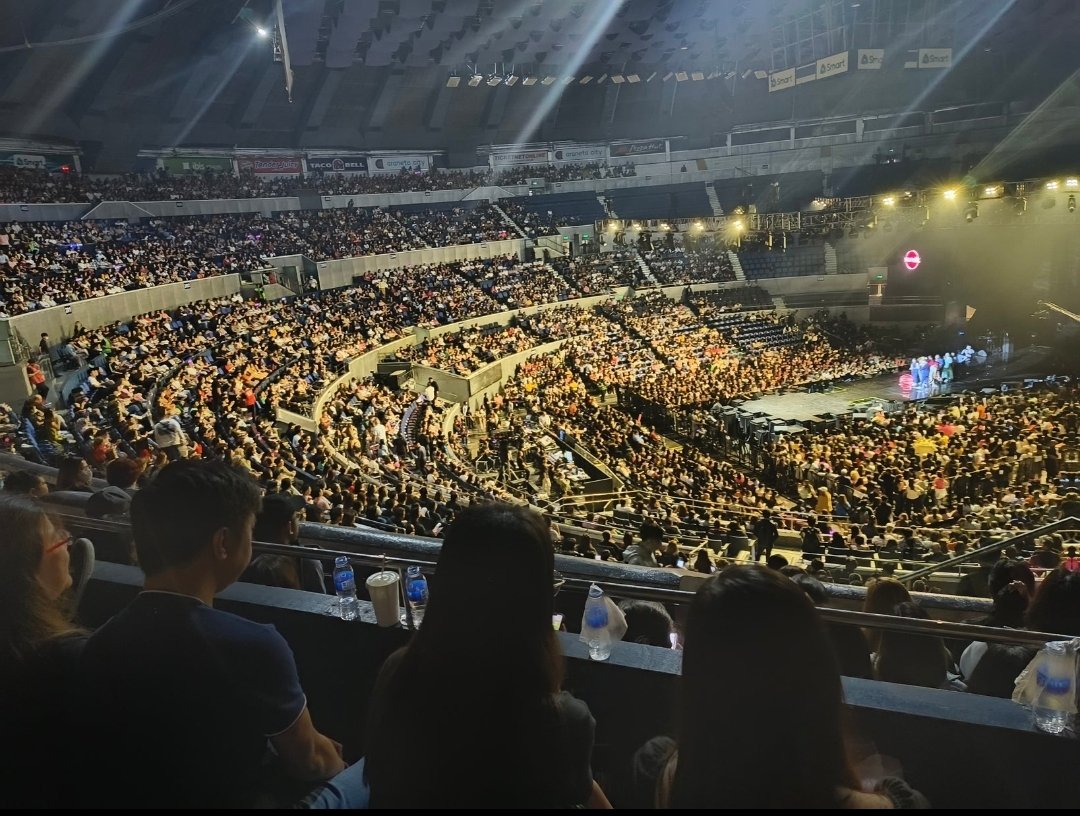 SARAH X BAMBOO

Two of the biggest icons of OPM hold their concert tonight at the big dome. #SarahGeronimo &amp; #Bamboo prove their power in the concert scene as their suporrters fill the arena.

Sarah &amp; Bamboo 1st worked together on The Voice PH as coaches. 

SARAHGxBAMBOO CONCERT