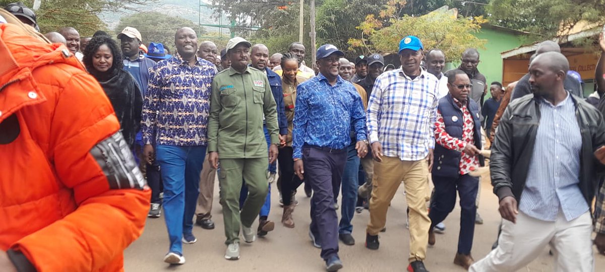 Kibormichael's tweet photo. Wiper leader KALONZO MUSYOKA leads sabasaba protests in Kathiani market in Machakos. https://t.co/jFr15SYeYJ