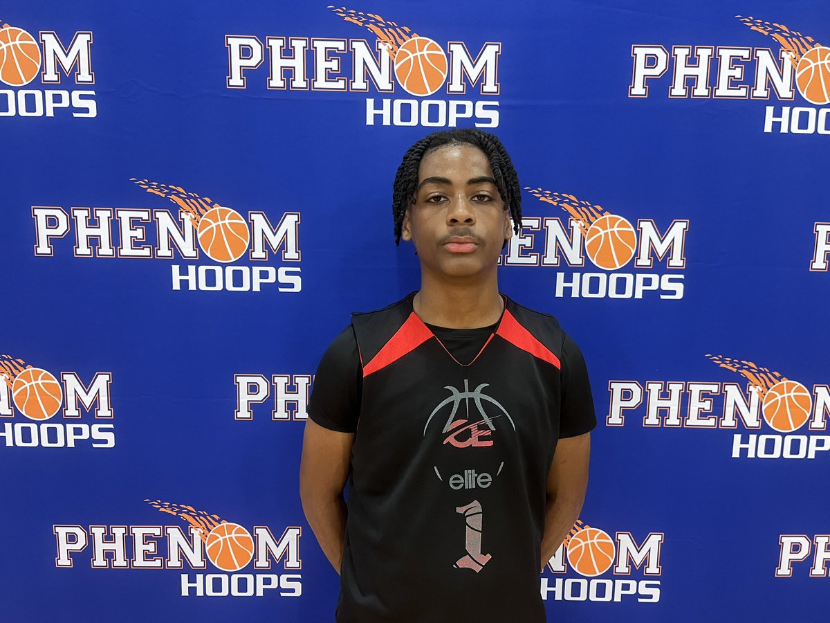 PhenomExposure's tweet photo. MVP 2025 Kaden Bradley (Crossover Elite) 23 points. 

#PhenomSummerHavoc https://t.co/F5oJF46Hpg