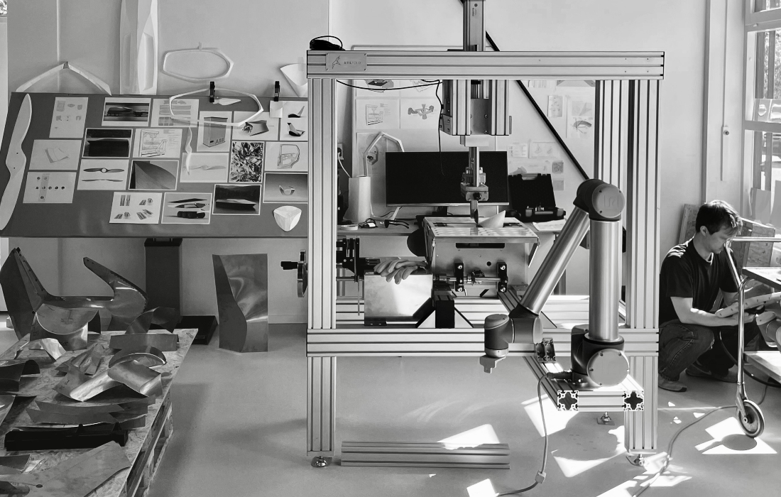 xors's tweet photo. Teaching ‘industrial origami’ to young engineers --> #engineering #STEM #afrtificialintelligence #manufacturing #technology
https://t.co/cbr43FGpkc
by @TheManufacturer https://t.co/uoGaPdUThv