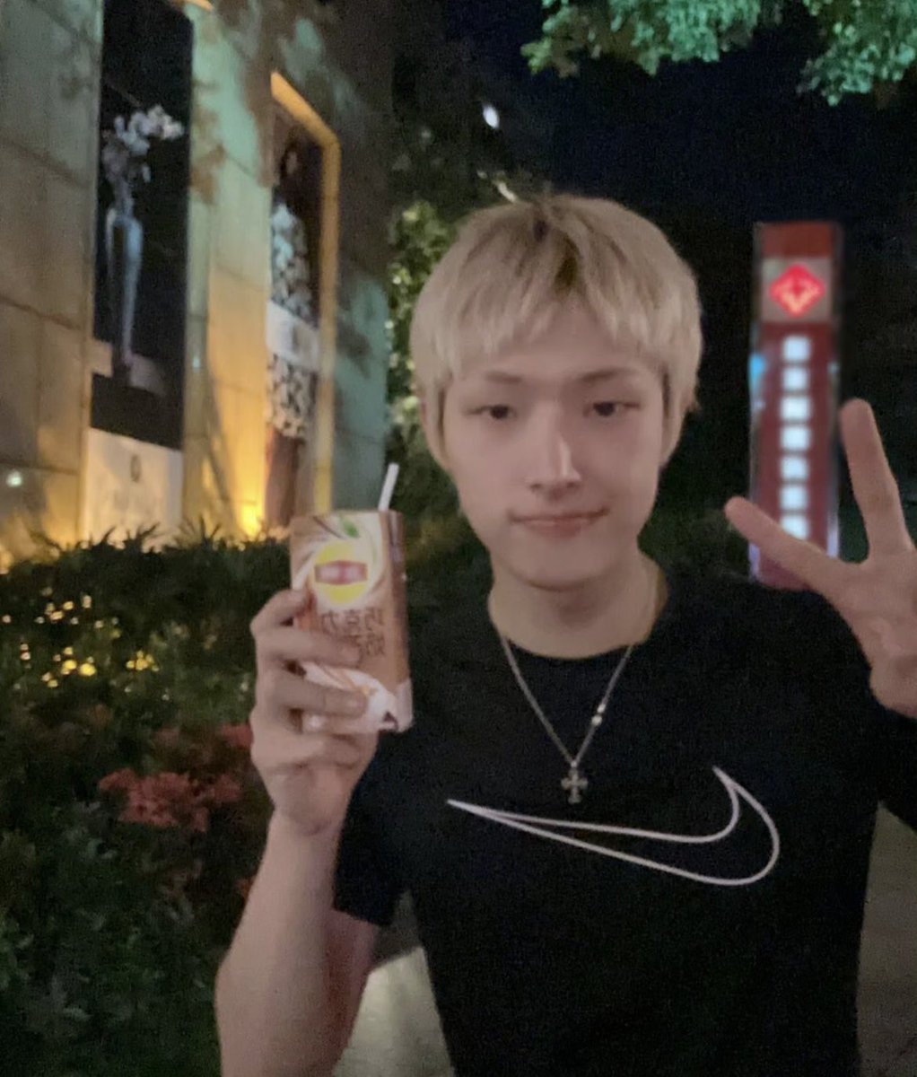 atzcontents's tweet image. [#fix_onstagram update]