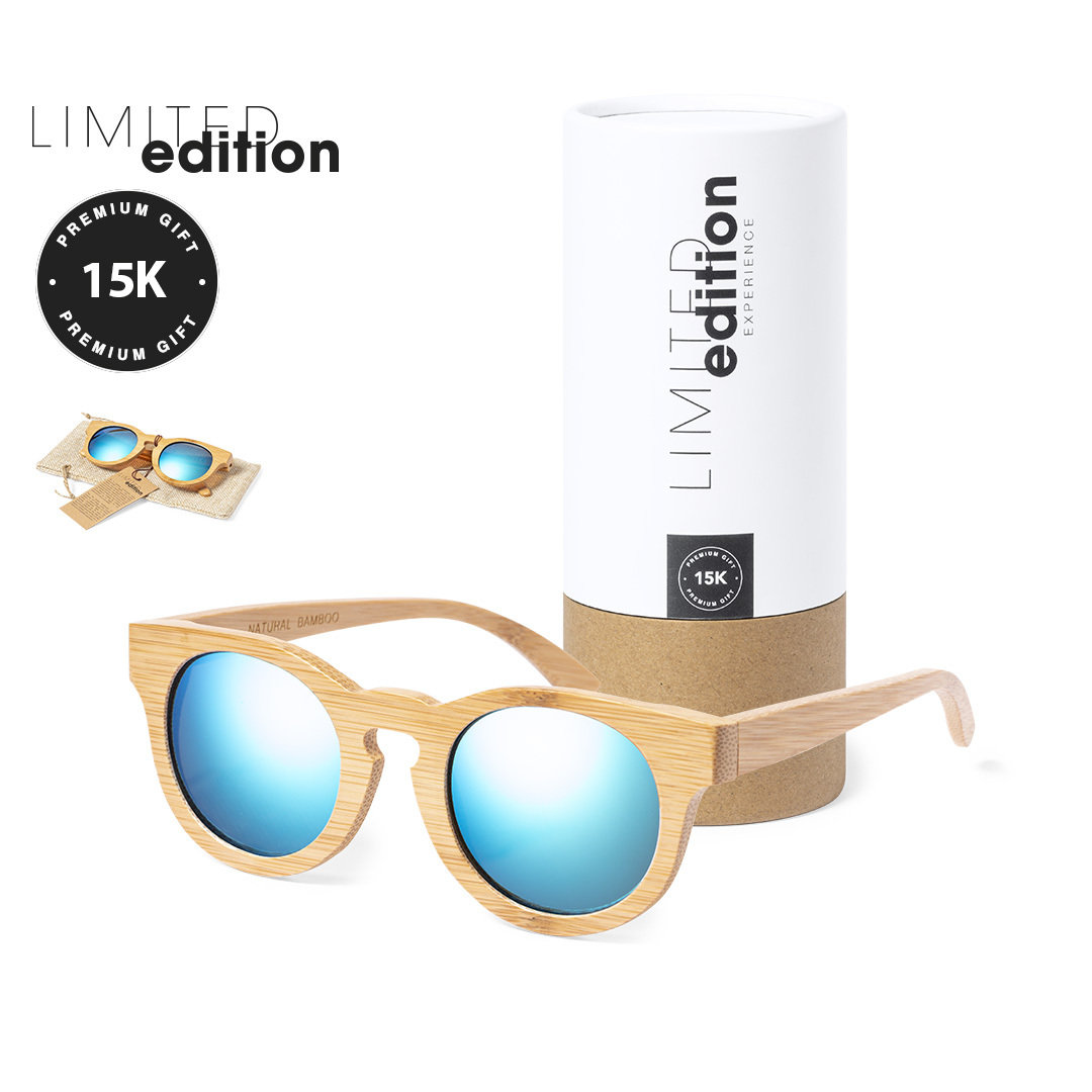RPersonaliza2's tweet photo. 🌞🕶️ Si estás buscando el regalo perfecto que combina moda y originalidad, nuestras gafas de sol personalizadas son exactamente lo que necesitas. Descubre cómo estas gafas pueden elevar el estilo de tus clientes y llevar tu marca a un nivel superior. 🌟💼
https://t.co/xHFiMHzcRy https://t.co/N0QT2PBrUe