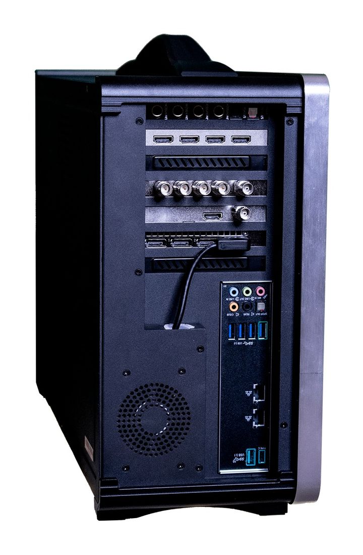 StreamDudes's tweet photo. For true power in your potable production, look no further than The Ringer. HDMI &amp; SDI, Dual10G Ethernet, 21 inch monitor, AND SSD drive bays.

Get yours today!!
https://t.co/CX9F0wQ7Rc https://t.co/P2pXXO8jb9