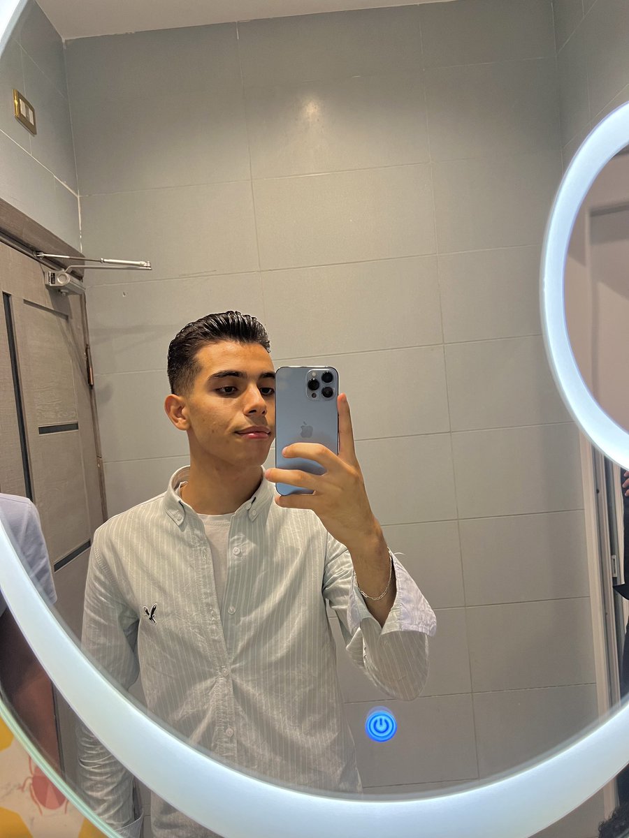 HOSAMELSAYEDD's tweet photo. ♥️🪽
#NewProfilePic https://t.co/mE1BuijfE6