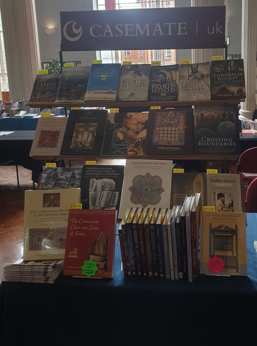 OxbowBooks's tweet image. We’ve had a lovely week @IMC_Leeds!
If you couldn&apos;t stop by, or wish you’d gone back for that book, you’re in luck: we have special offers on 100s of magnificent Medieval volumes. Discover bargains, pre-pub offers and details of a discount code here ➡ ow.ly/YCs850P6ciy