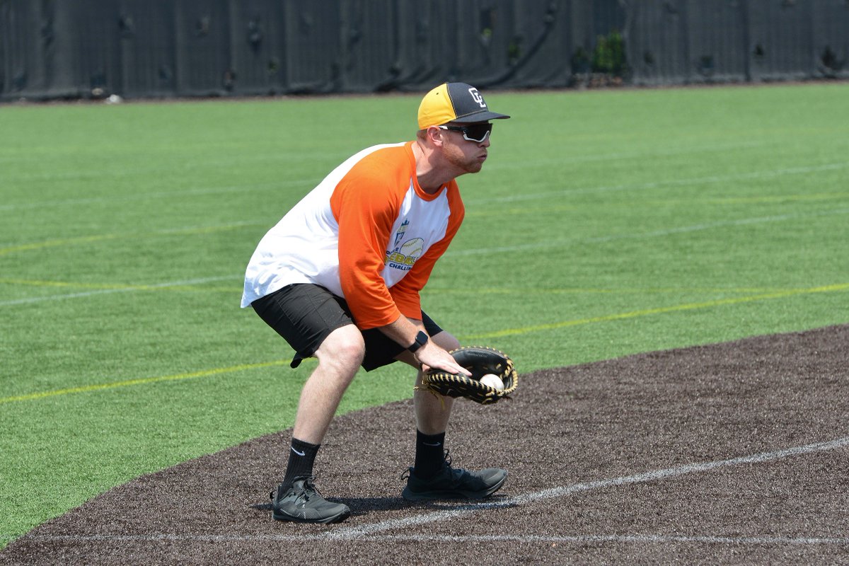 DeltaDentalMI's tweet photo. The 2023 Corporate Baseball Challenge was great! Event proceeds will support @DetroitPAL's youth baseball/softball programs. We took 2nd place, but helping #DetroitPAL empower the next general of leaders is the best win of all. ⚾🥎🏆 #Corporate #Baseball #HealthySmartVibrant https://t.co/GLxzGHj5Gm
