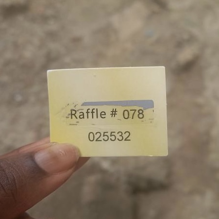 ⚠️👀If you're curious, here's what your raffle ticket looks like! Don't throw it away, you could be a winner! Buy any size, fragrance Lave Detergent for a chance to win amazing prizes! 
---
#cleanlaundry #laundryday #freshclothes #detergentpower #toughonstains #laundryessentials